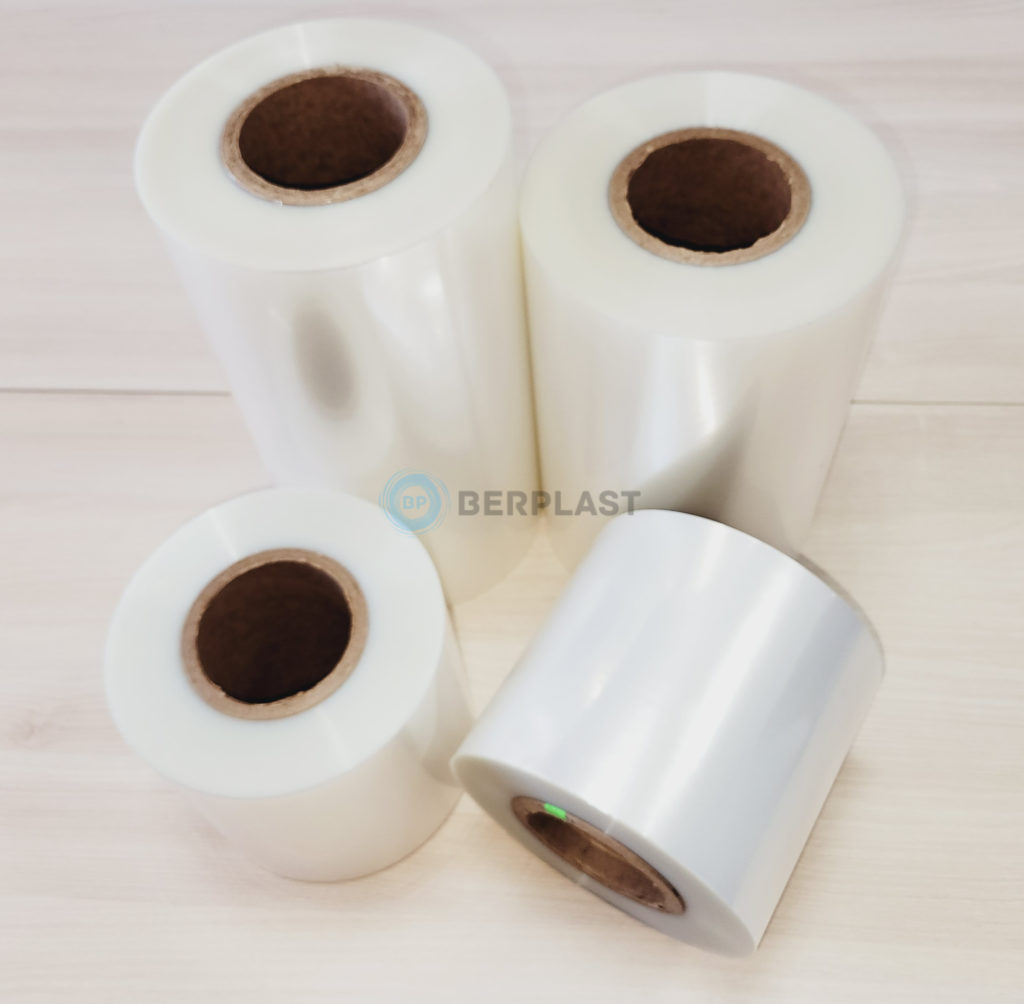 Заказать пленку для запайки лотков и контейнеров лотков, чтобы обеспечить надежную упаковку и сохранить свежесть товаров.